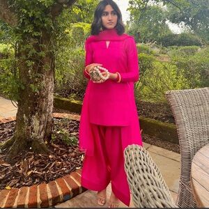 Sadaf Kanwal Dress customized in maroon color size Medium. selling first offer